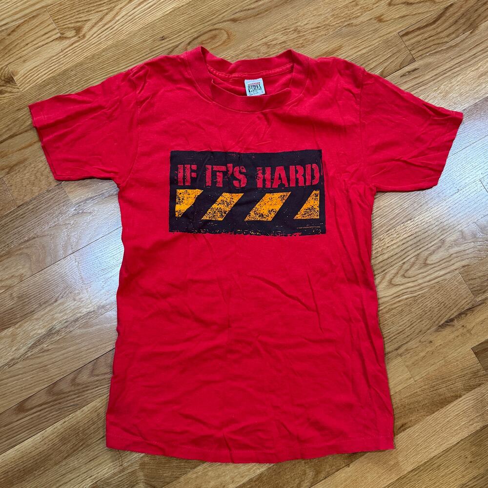 Vintage Skateboarding Graphic T-Shirt Men's Small 1980's Single Stitch Red Punk